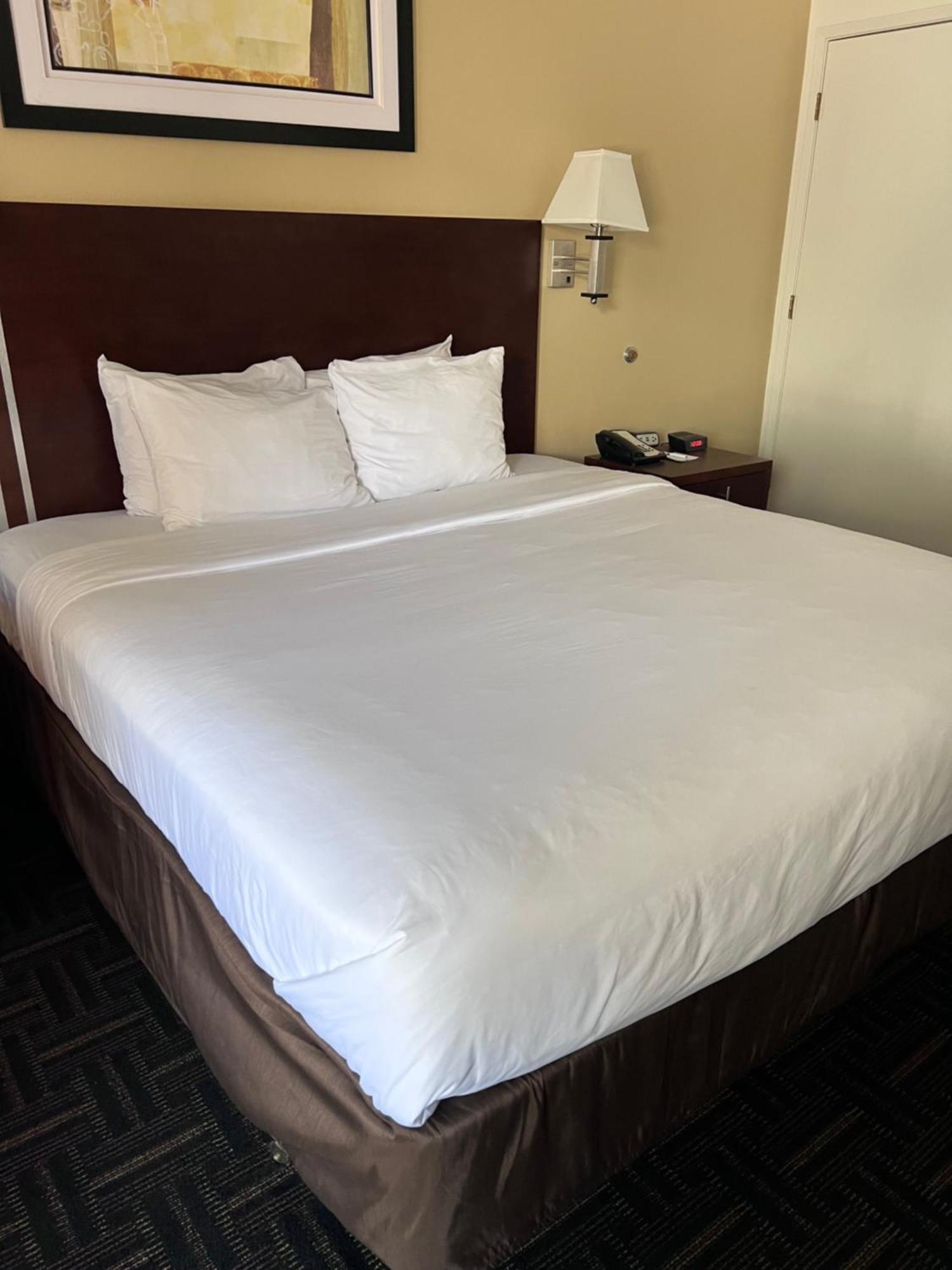 Quality Inn Fresno Near University Εξωτερικό φωτογραφία