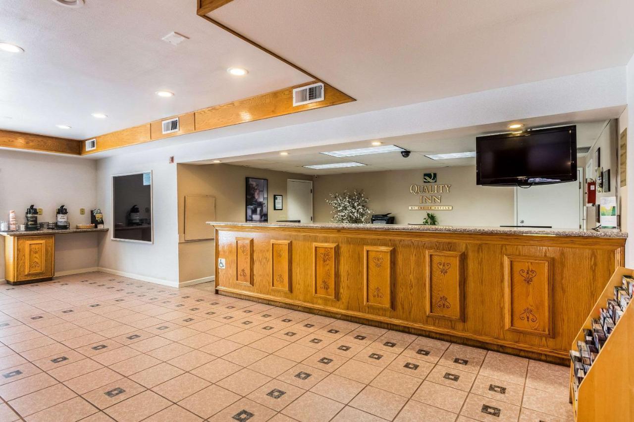 Quality Inn Fresno Near University Εξωτερικό φωτογραφία